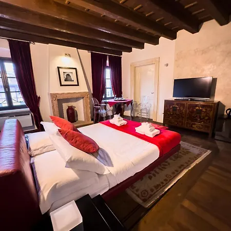 Truly - Delle Erbe Guest house Verona