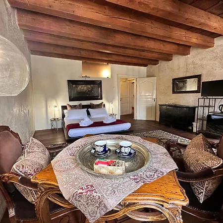 Truly - Delle Erbe Verona