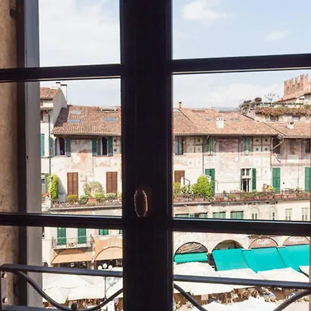 Truly - Delle Erbe Guest house Verona