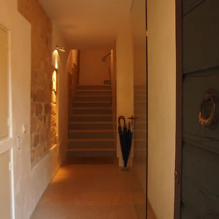 Truly - Delle Erbe 4*